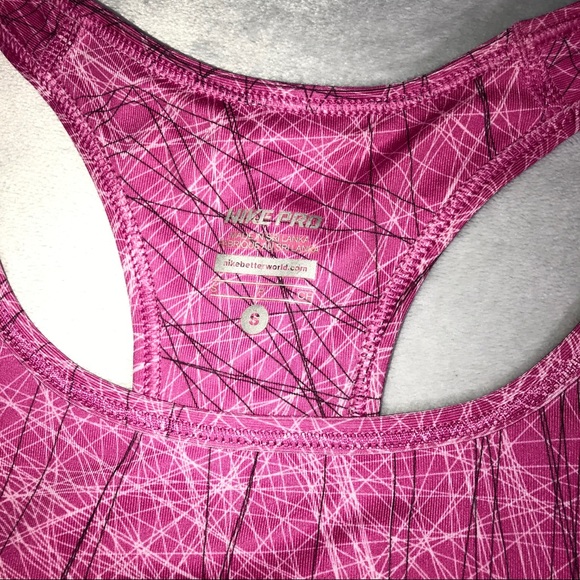 Nike Sport Bra Pink - Picture 2 of 3